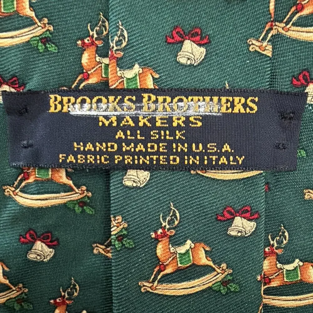 Brook Brothers Tie Necktie Christmas Holiday Rocking Reindeer Green Party Gift